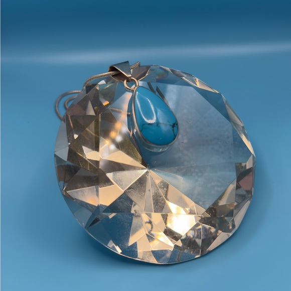Silver Necklace with Teardrop Turquoise Pendant - Picture 4 of 6